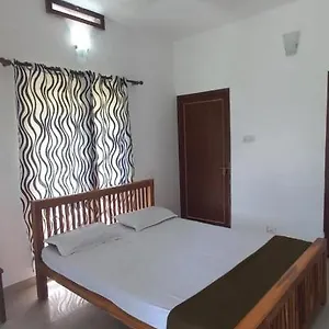 Bed & Breakfast Clubtravalet - Lovenest, Kanthalloor
