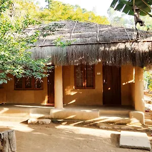 Guest house Cosmic Mud House, Kanthalloor