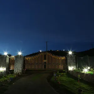 Holiday home Vrindhavan Mist, Kanthalloor